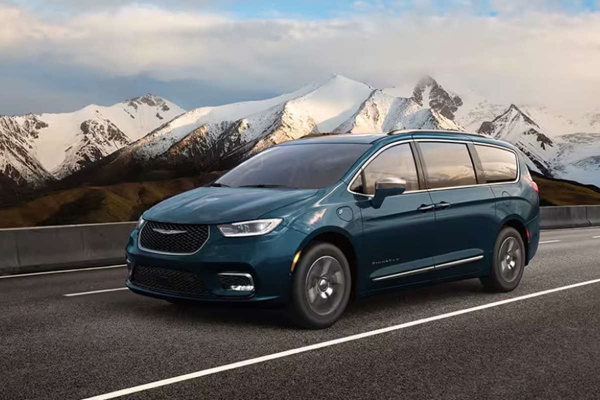 What’s New in the Latest Chrysler Pacifica Plug-In Hybrid? 